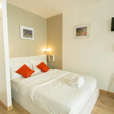 Apartment Studio Champs Elysees - Arc De Triomphe *